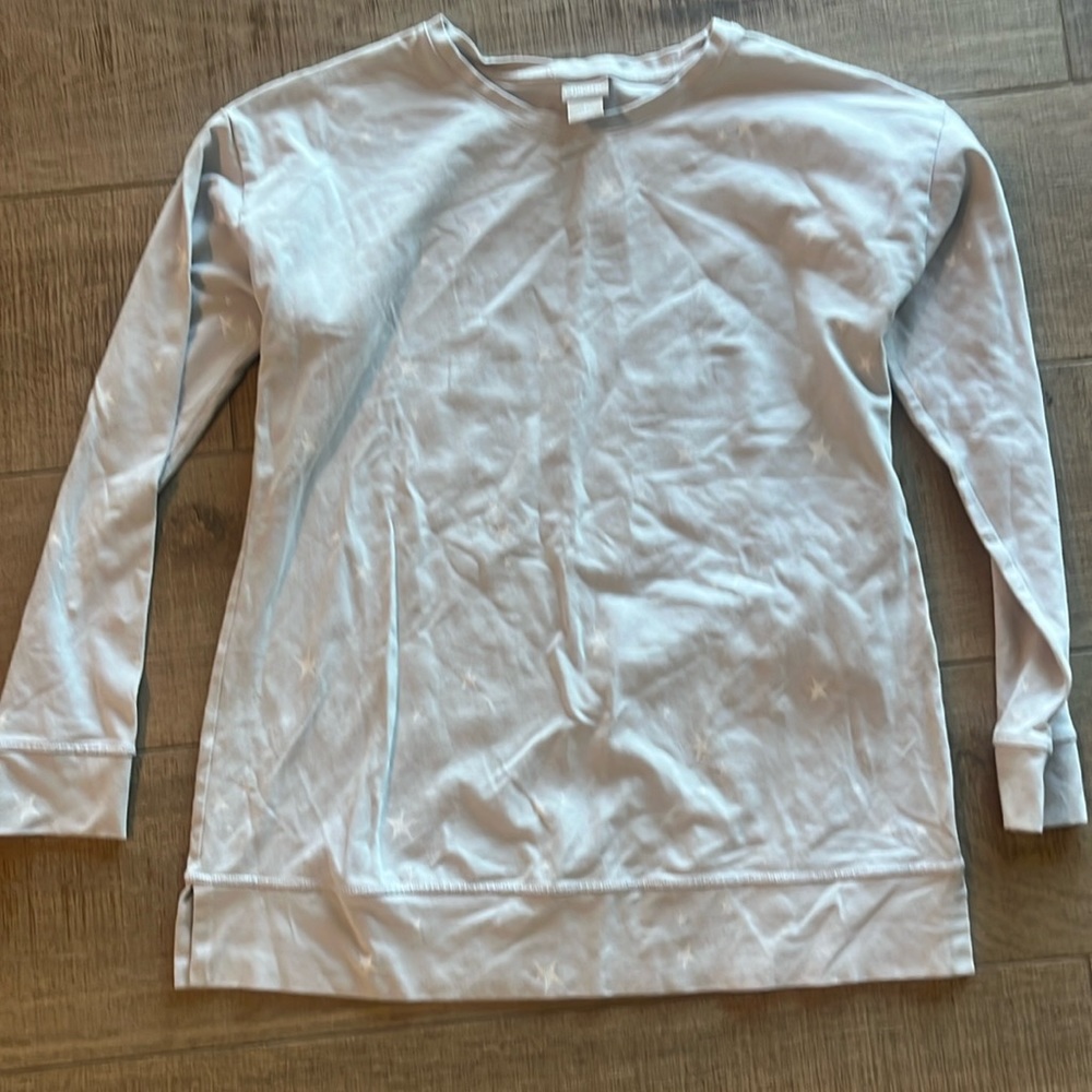 Chicos Size 1 lightweight gray star sweatshirt small